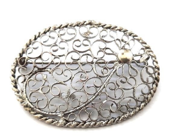 Prachtige Antieke ovale filigrain broche Bloem Krulmotieven, Ophalen, Overige materialen, Broche
