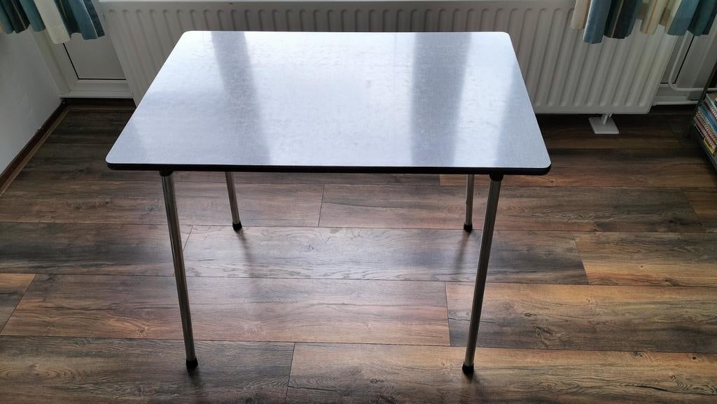 Formica vintage tafel wit, Ophalen, Demontabel, Gebruikt, 89 cm