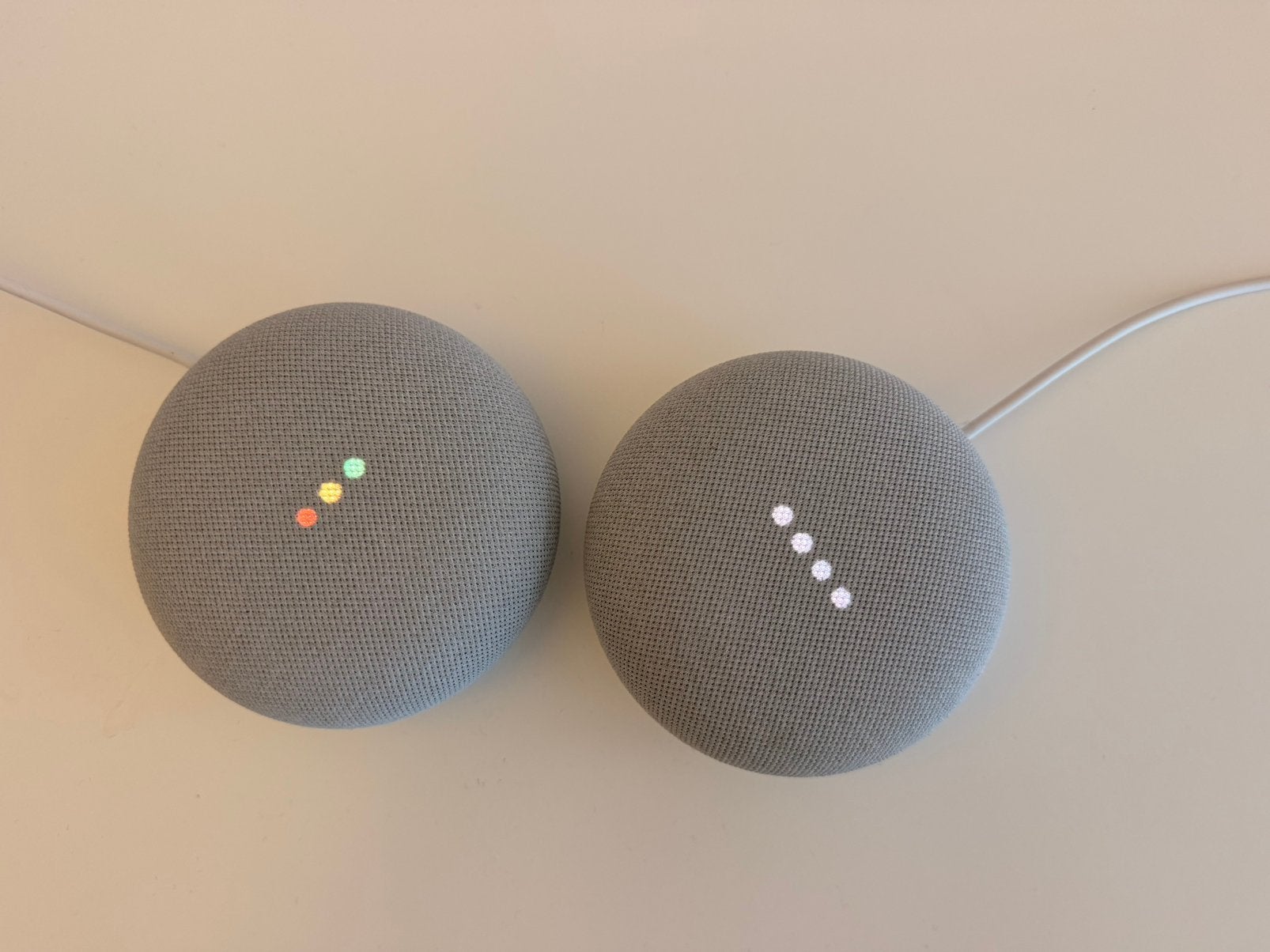 Google Nest Mini | set van 2!, Audio, Tv en Foto, Slimme speaker, Inclusief kabels, Ophalen of Verzenden, Gebruikt