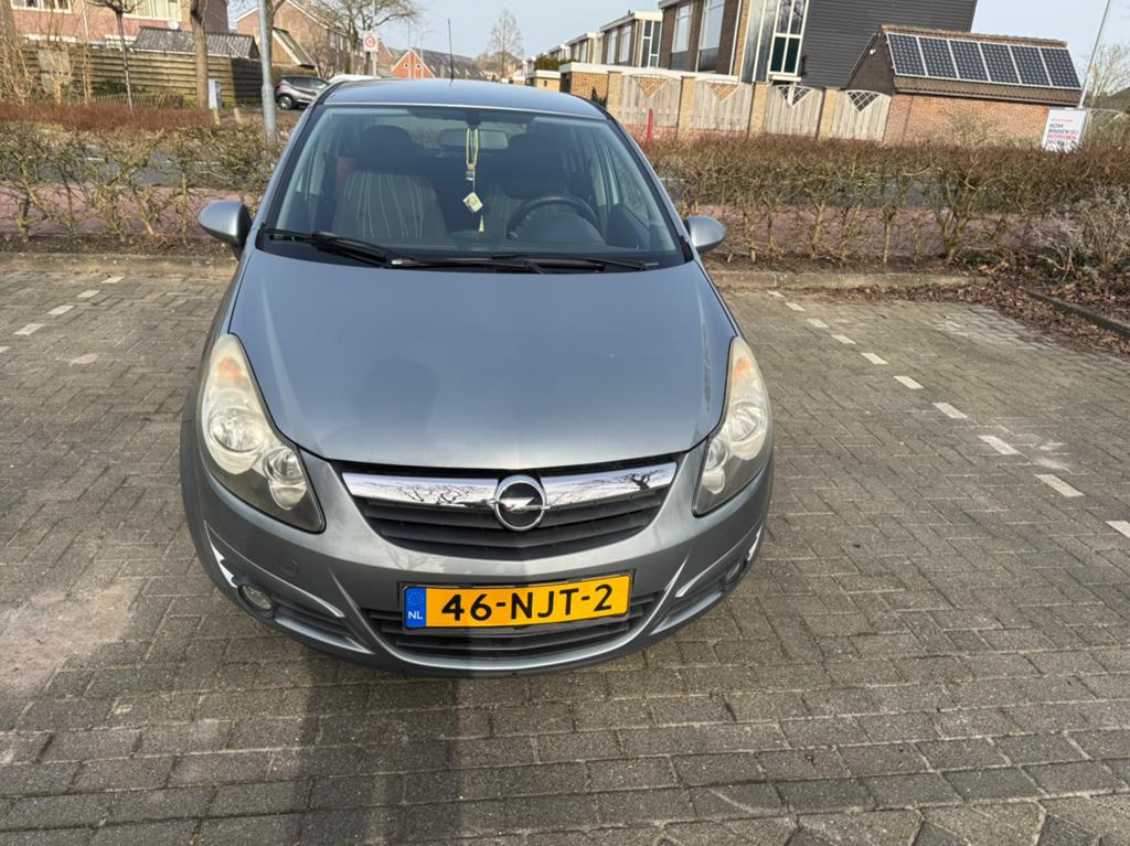Opel Corsa 1.2 Twinport 85pk 5d 2010 Grijs, Voorwielaandrijving, 4 cilinders, 1229 cc, 49 €/maand