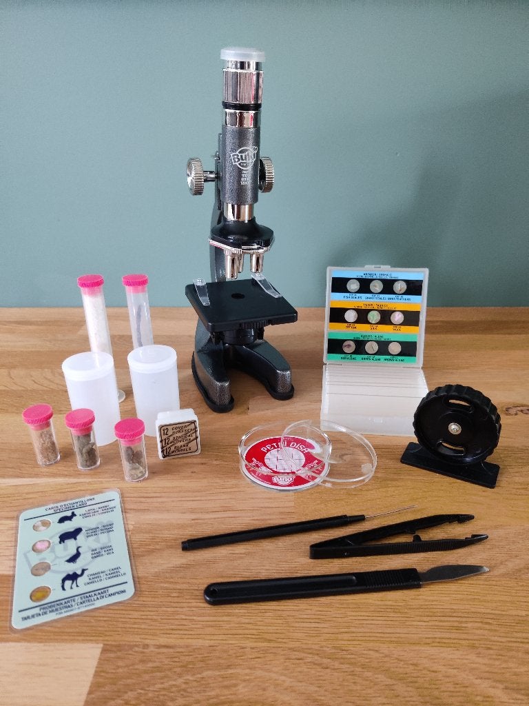 Buki Microscoop, Kinderen en Baby's, Speelgoed | Educatief en Creatief, Ophalen of Verzenden, Zo goed als nieuw, Ontdekken, Met licht
