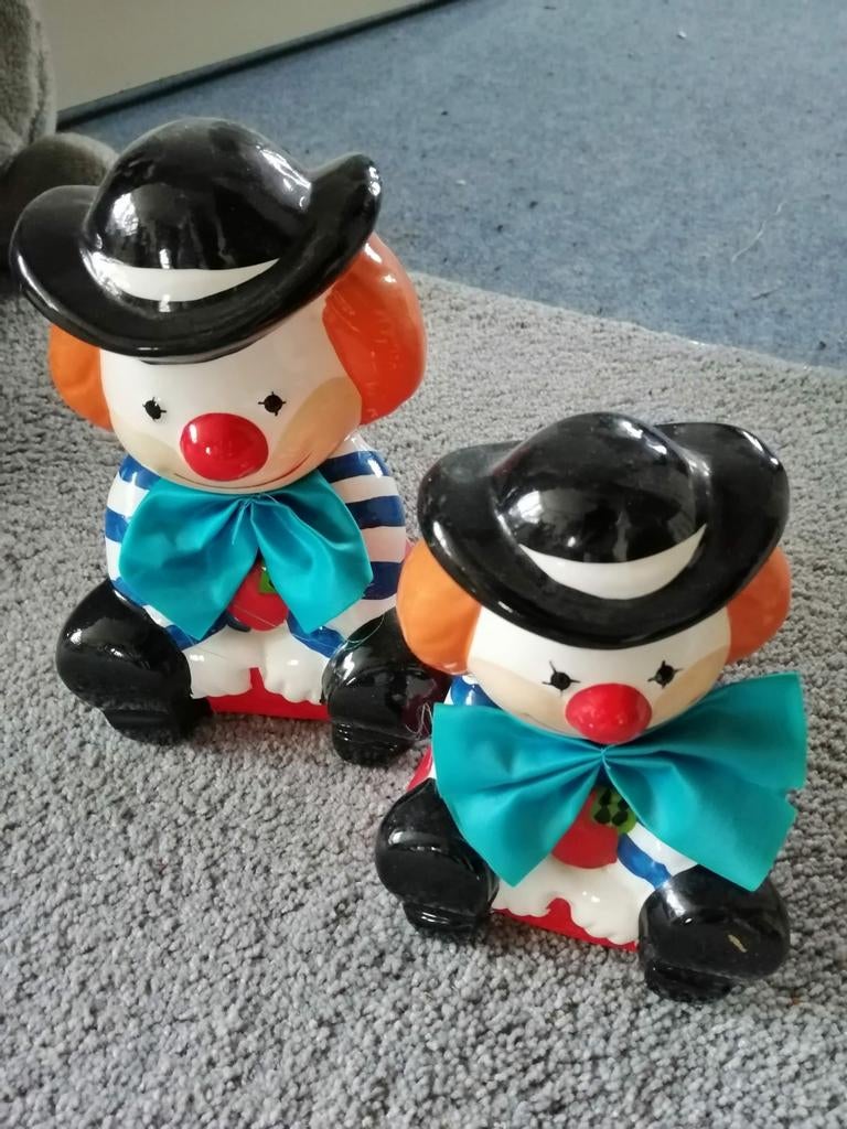 2 mooie, vrolijke clown spaarpotten, Ophalen of Verzenden