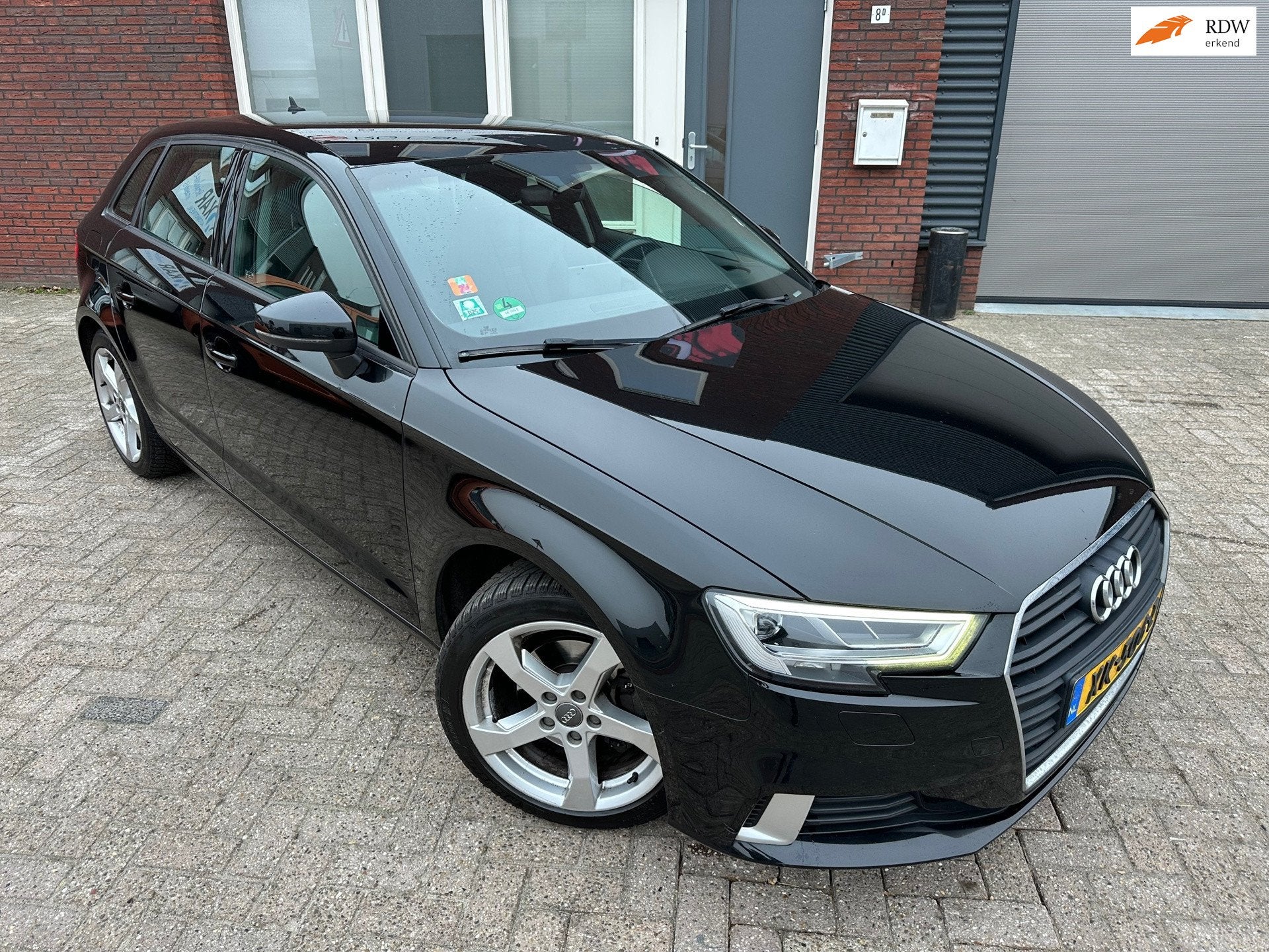Audi A3 Sportback 30 TFSI Sport Lease Edition / Navi / PDC /, Auto's, Voorwielaandrijving, Stof, Gebruikt, 116 pk