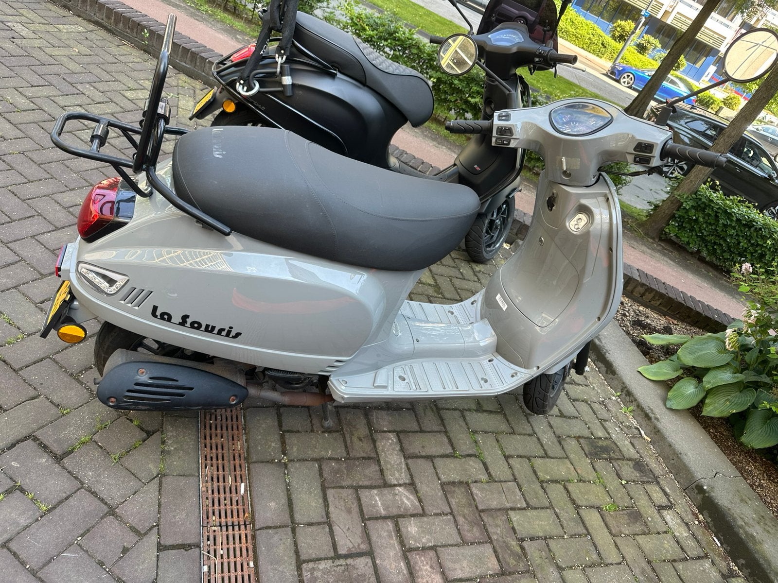 La Souris Sourini RS, Nardo Grey - brom (45km/u) 2023, Ophalen, Zo goed als nieuw, Benzine, Overige merken