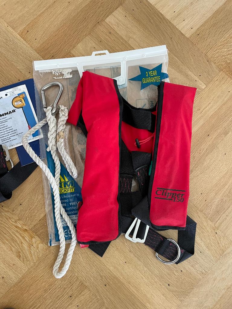 Lifejacket. 2X, Watersport en Boten, Zo goed als nieuw, Dame of Heer, Reddingsvest of Zwemvest, Ophalen