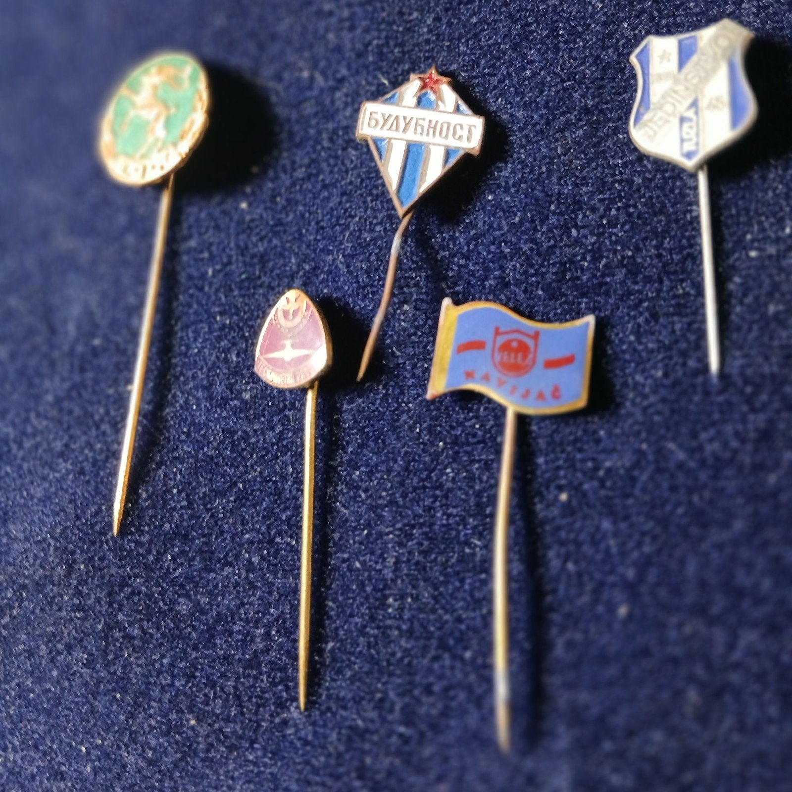 Set van 5 vintage speldjes/pins, Verzamelen, Ophalen of Verzenden, Gebruikt, Overige onderwerpen, Speldje of Pin