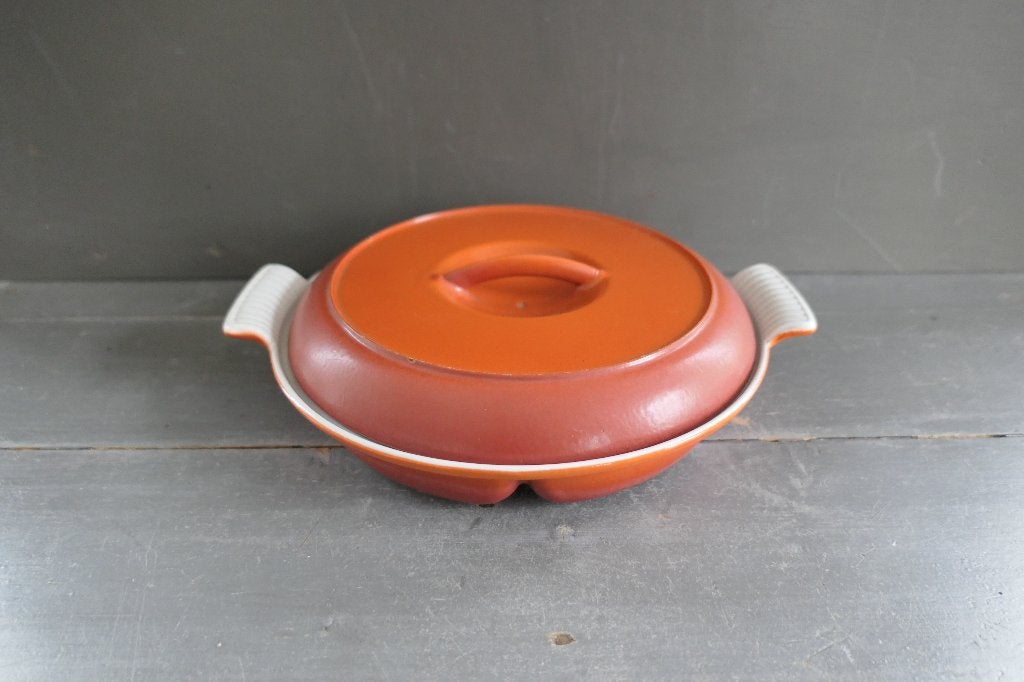 Vintage emaile gietijzer 3 vaks ovenschaal 3,2 kg, Verzenden, Zo goed als nieuw, Metaal, Oranje