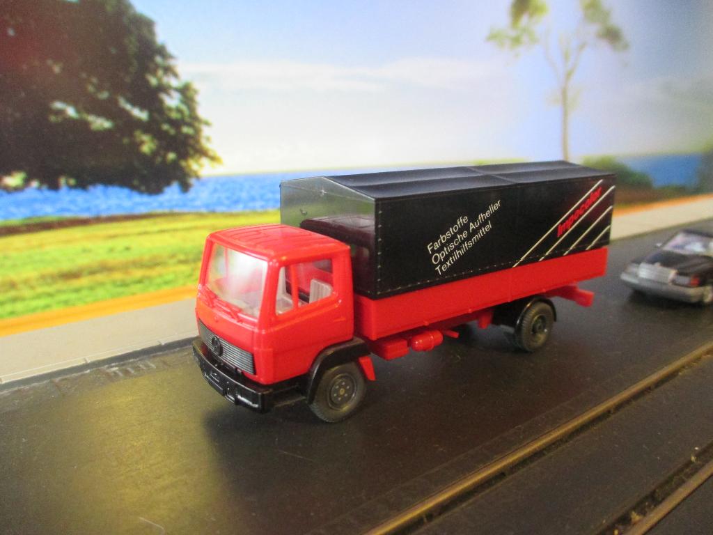 Mercedes Benz LK 814 bakwagen met huif - Wiking Ompocolor, Ophalen of Verzenden, Zo goed als nieuw, Bus of Vrachtwagen, Rietze