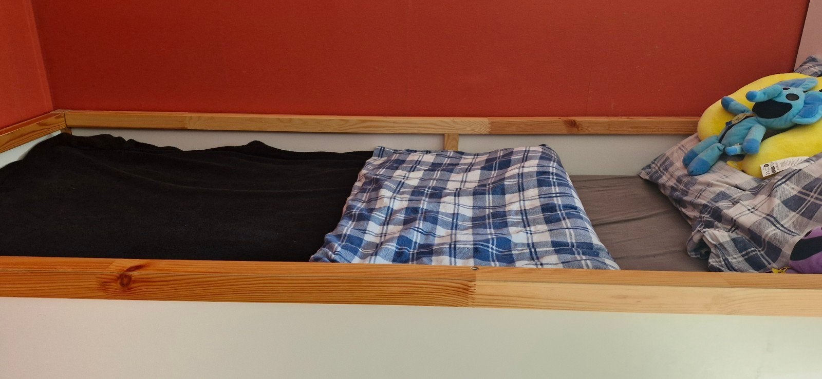 IKEA KURA omkeerbaar bed, wit/grenen, 90x200 cm, Ophalen, 85 tot 100 cm, Zo goed als nieuw, Matras