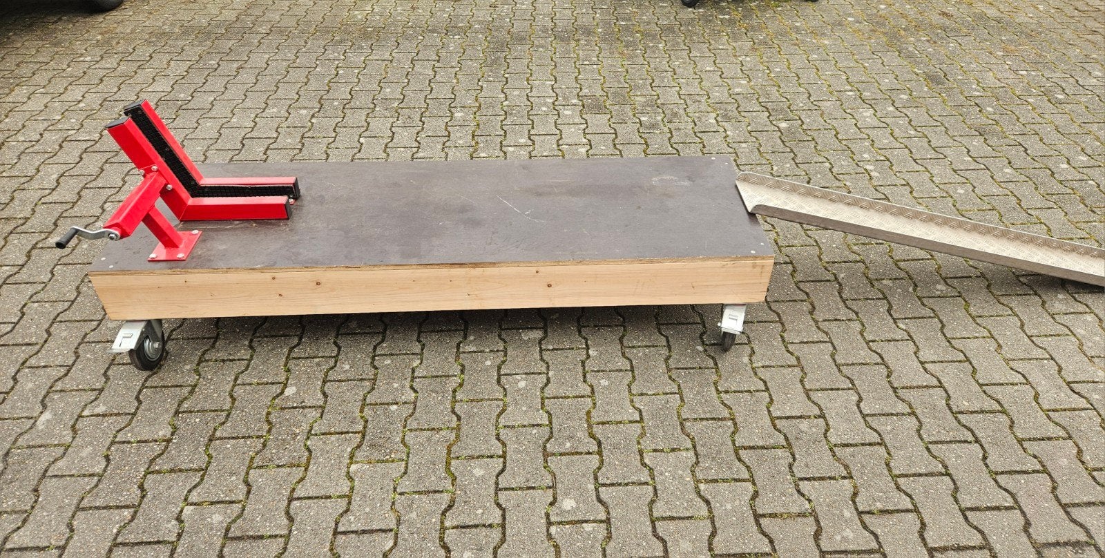 Motormover / werktafel, Ophalen