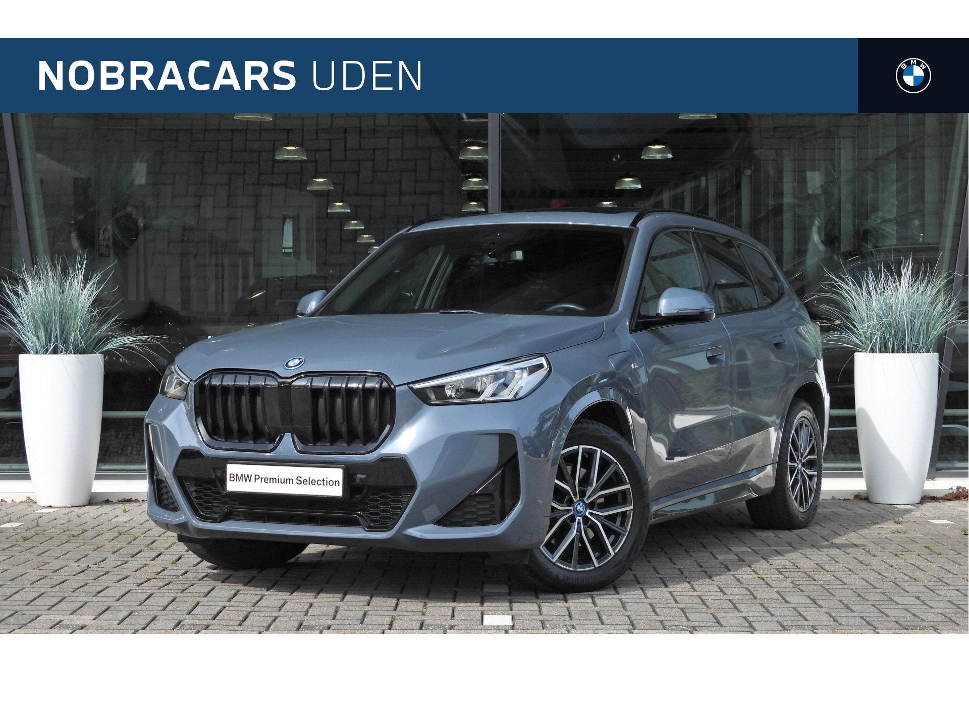 BMW X1 xDrive25e M Sport Automaat / Panoramadak / Sportstoel, Auto's, Gebruikt, Bedrijf, Hybride Elektrisch/Benzine, 3 cilinders