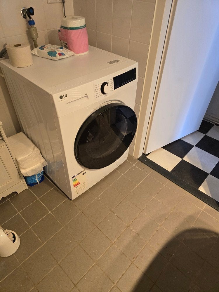 wasmachine LG zgan, Ophalen, 1200 tot 1600 toeren, 8 tot 10 kg, Zo goed als nieuw