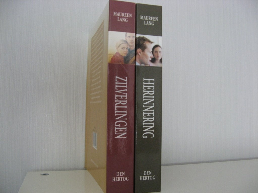 Boeken: Zilverlingen en Herinnering van Maureen Lang, Ophalen of Verzenden, Zo goed als nieuw, Maureen Lang, Amerika