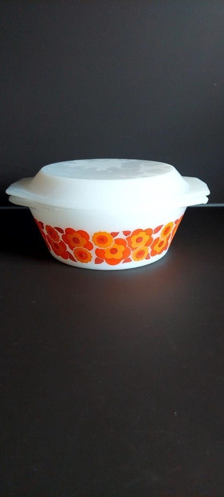 Vintage Arcopal Lotus ovenschaal met deksel – Oranje '70s, Verzamelen, Ophalen of Verzenden, Huis en Inrichting