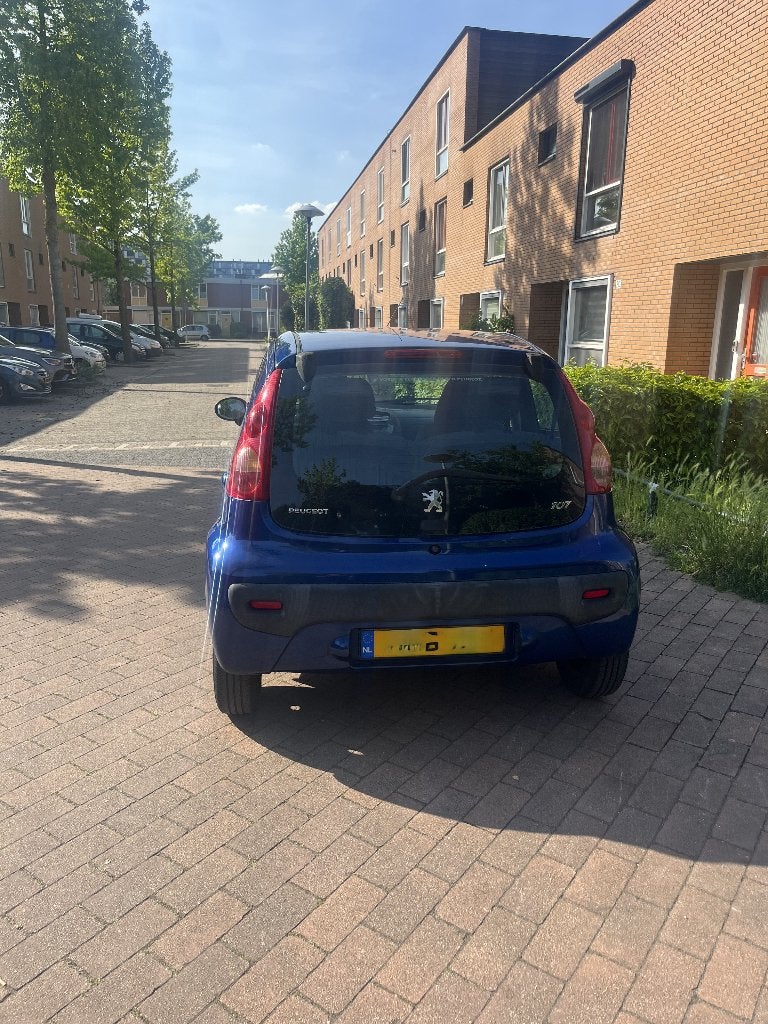 Peugeot 107 1.0 5DR 2008 Blauw, Auto's, Peugeot, Blauw, Handgeschakeld, Grijs, Particulier