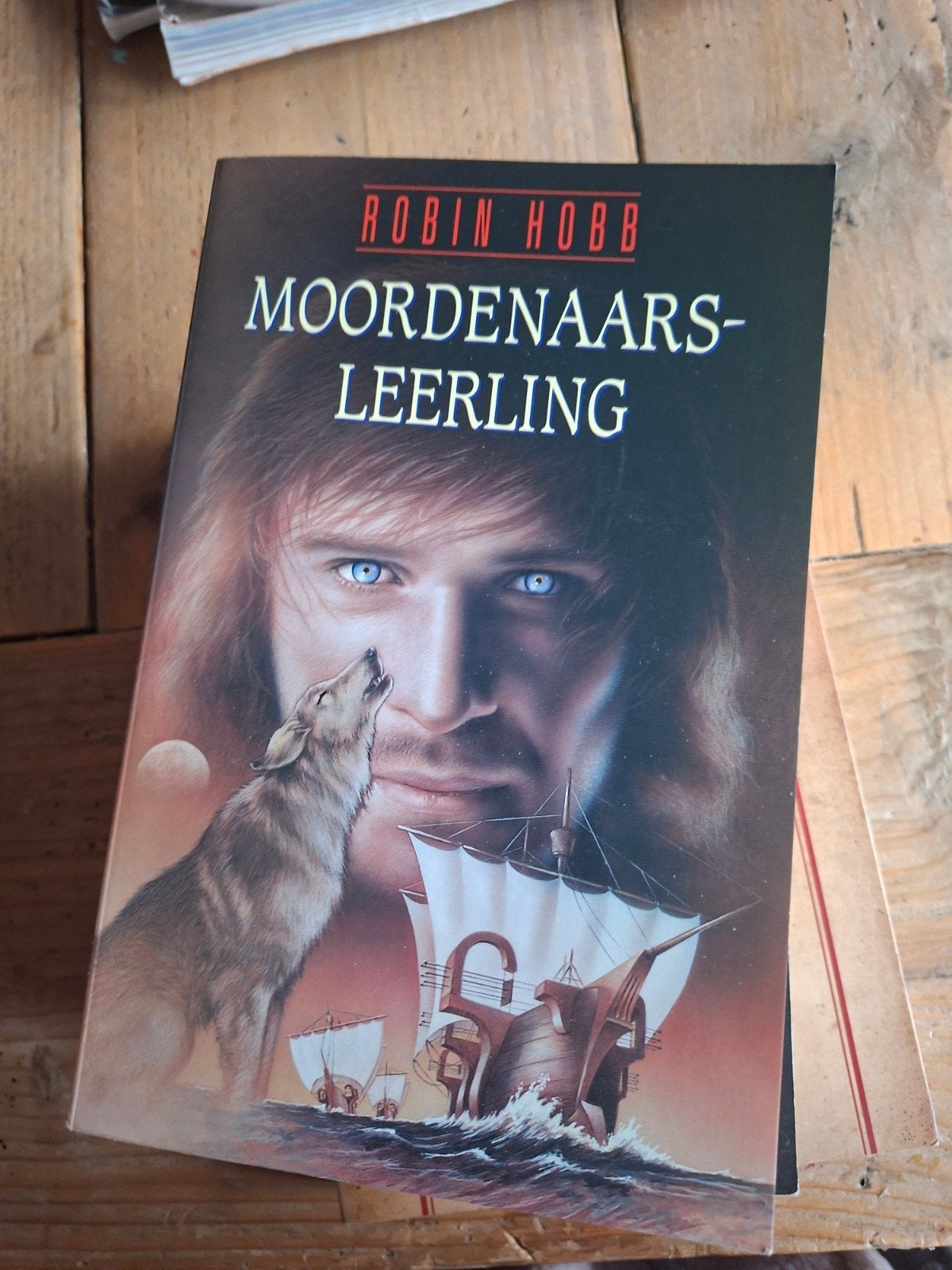 Moordenaarsleerling - Robin Hobb (Het Boek van de Zieners), Boeken, Ophalen of Verzenden, Gelezen, Robin Hobb
