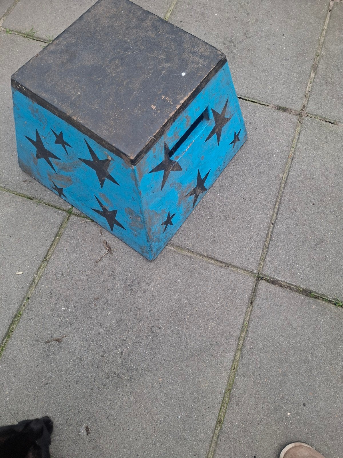vrijheidsdressuurblok, Ophalen