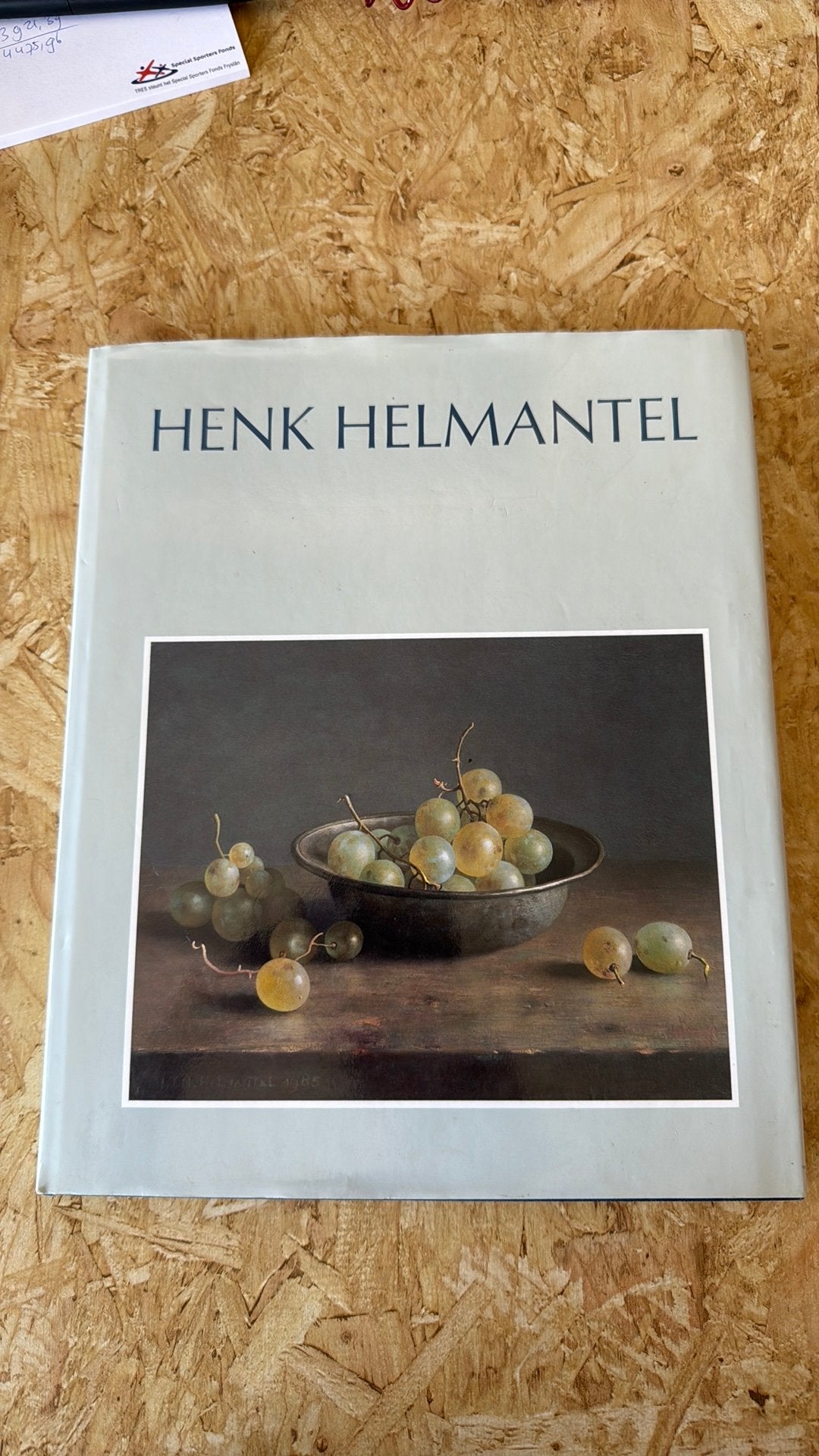 Boek Henk Helmantel, Ophalen of Verzenden, Zo goed als nieuw, Schilder- en Tekenkunst