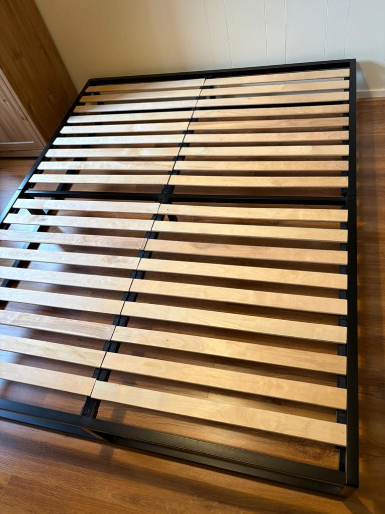 Emma bedframe met lattenbodem 160x200, Ophalen, Zwart, Tweepersoons, Zo goed als nieuw