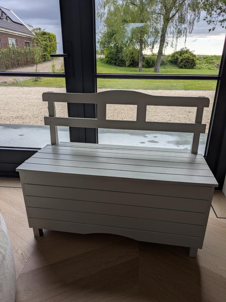 Nieuw geschilderd -Greige houten kinderbank met opbergruimte, Ophalen, Gebruikt, Twee, Wit