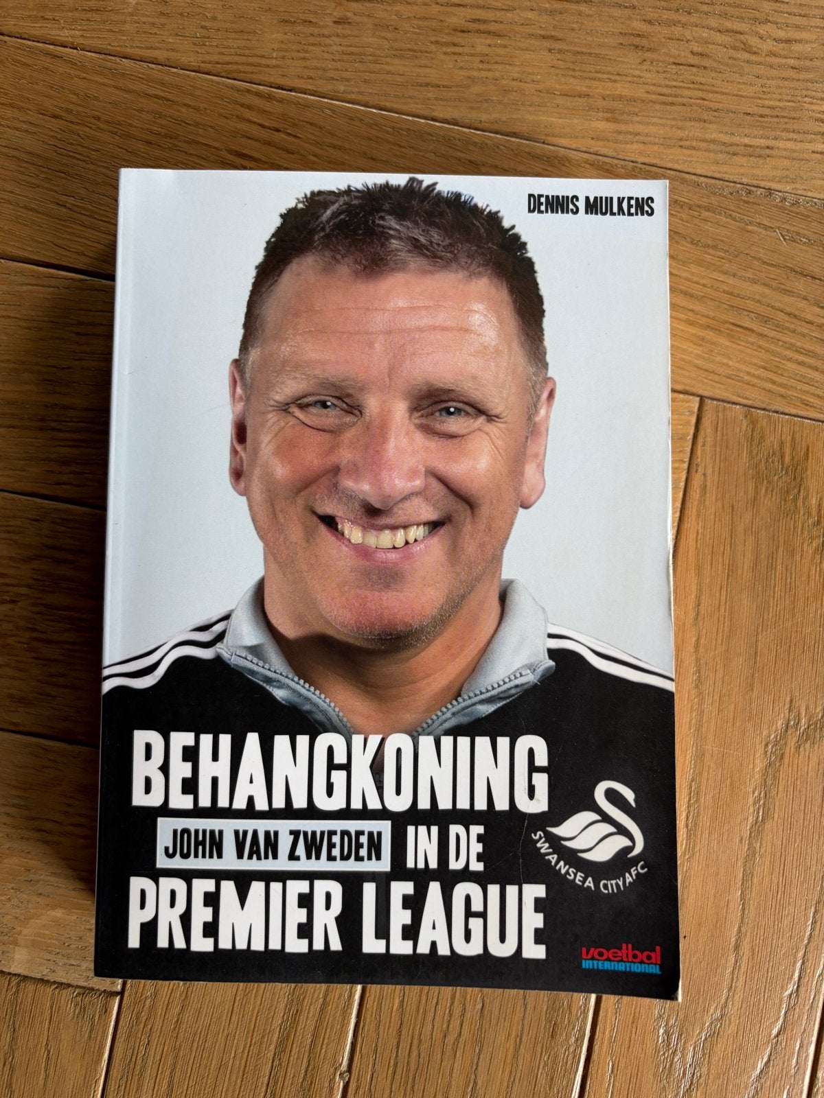 Behangkoning John van Zweden in de Premier League - Boek, Verzenden, Gelezen