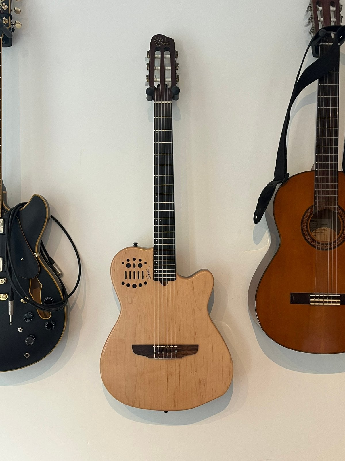 Godin Multiac ACS SA Nylom ACS-SA Heel Mooi, Ophalen, Zo goed als nieuw, Solid body, Overige merken