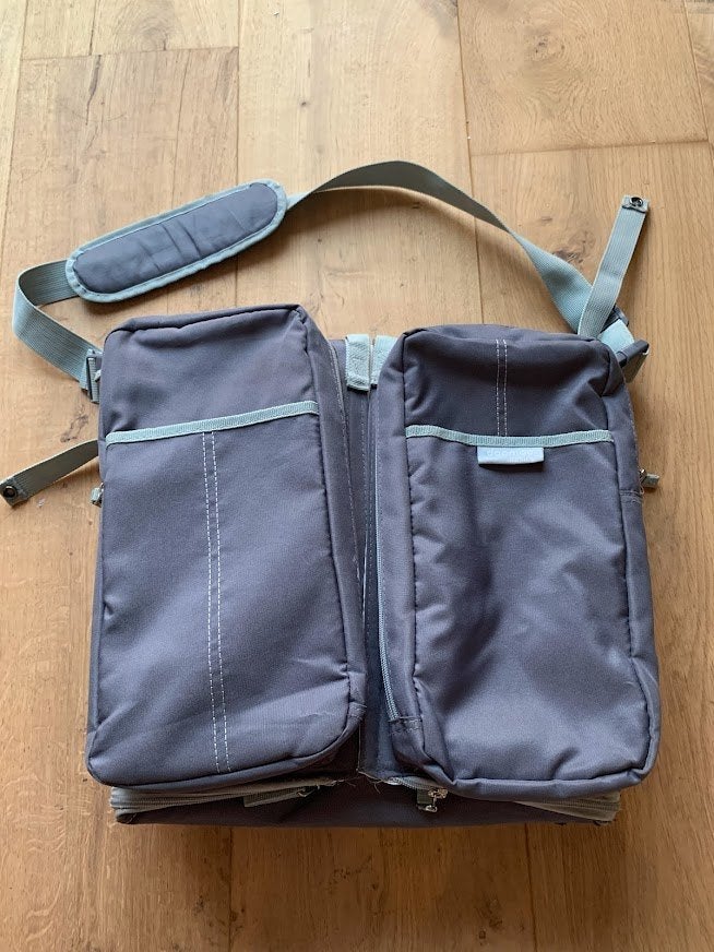 Luiertas / diaper travel changing bag, Ophalen, Schoudertas, Grijs, Gebruikt