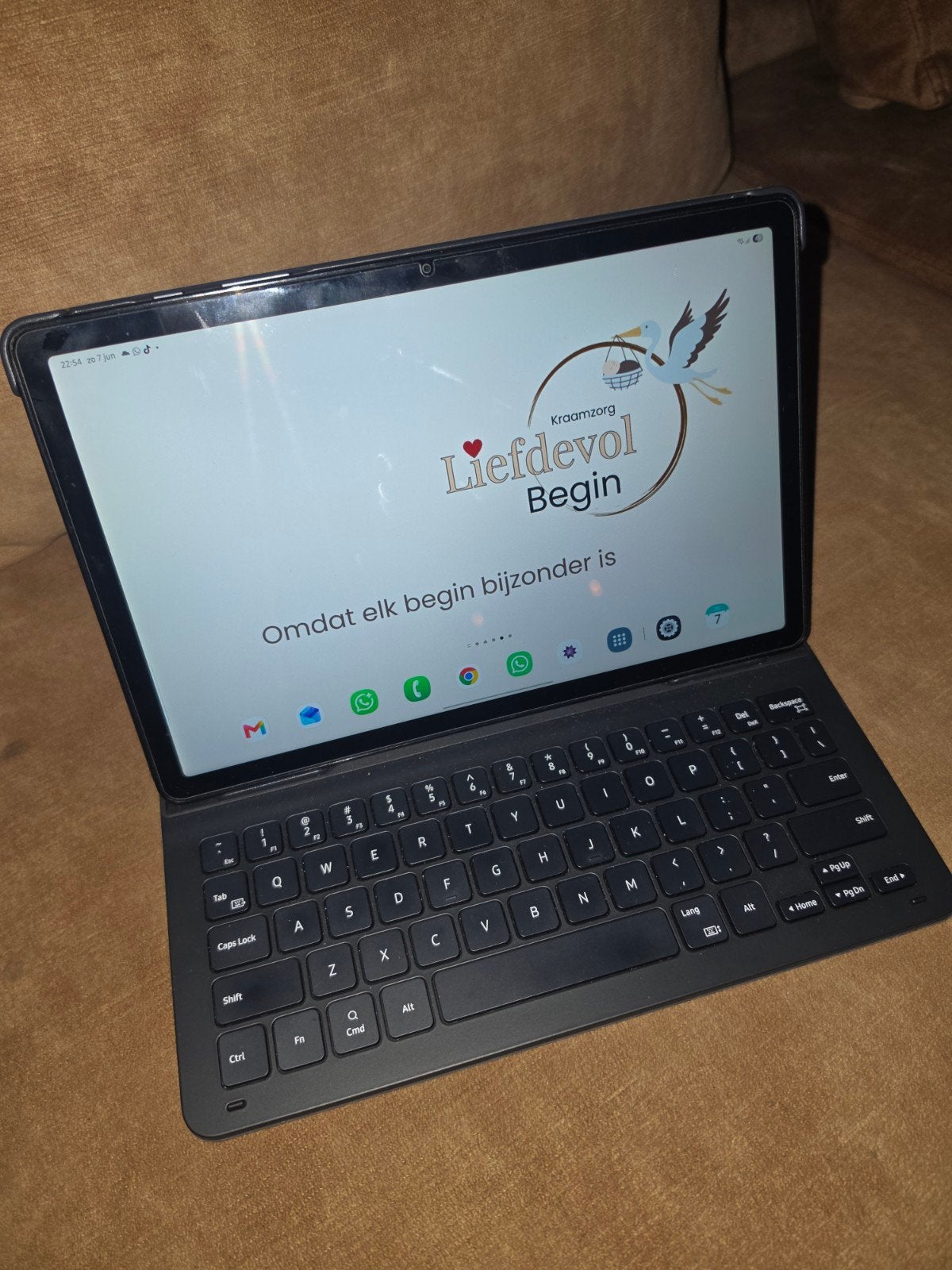 Samsung Galaxy Tab A9+ 5G 64GB + Originele Samsung Keyboard, Computers en Software, Windows Tablets, Zo goed als nieuw, Wi-Fi en Mobiel internet