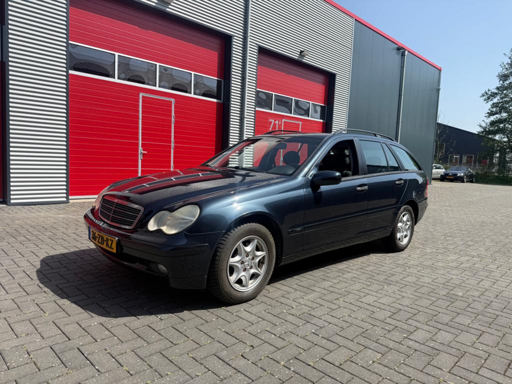 Mercedes-Benz Mercedes c180 kompressor  2003 airco, nwe apk, Auto's, 143 pk, Blauw, 1796 cc, Particulier
