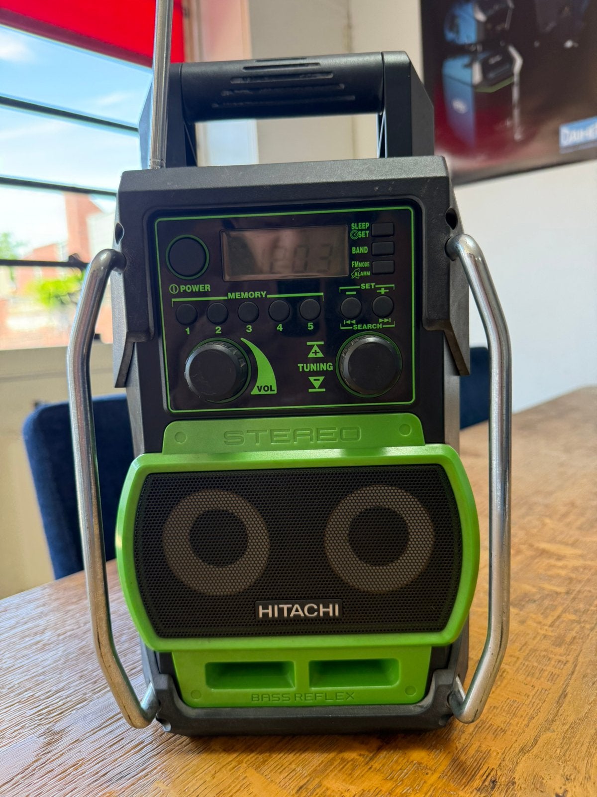 Hitachi radio voor op de bouw, Ophalen of Verzenden, Gebruikt