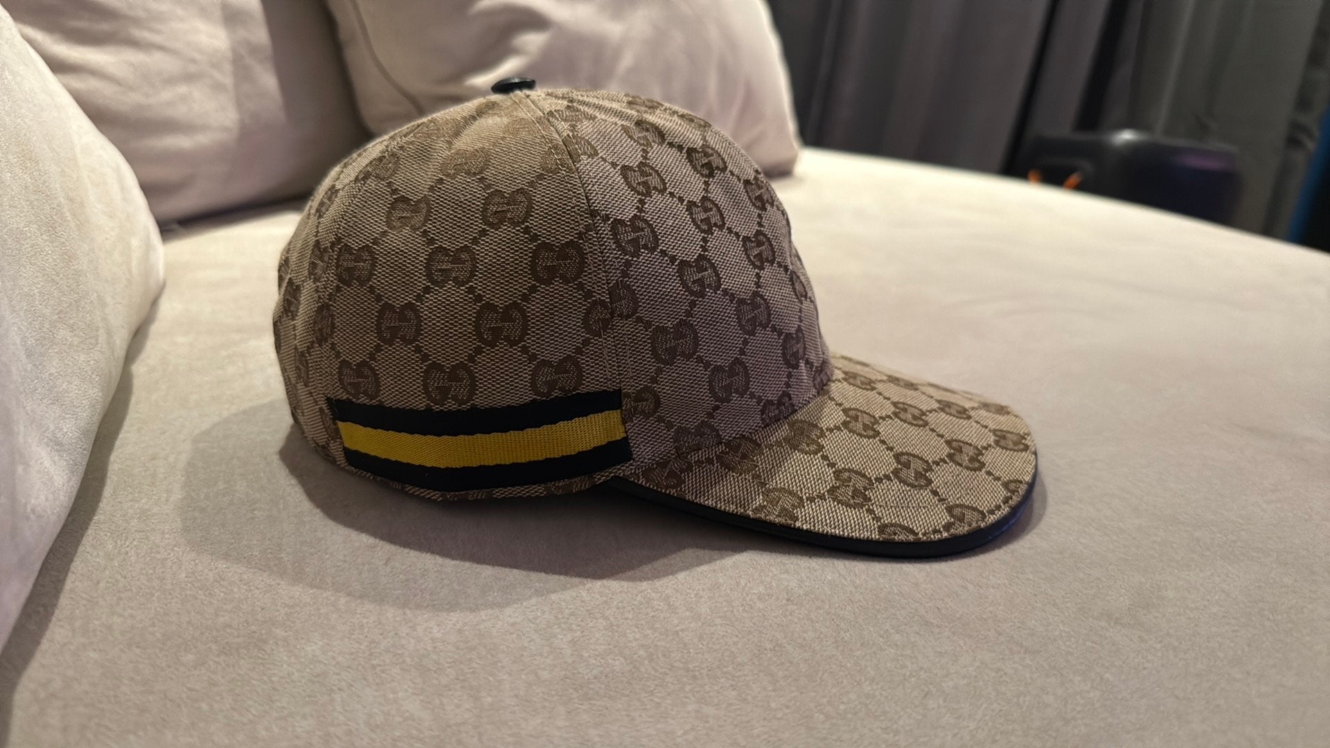 Gucci pet limited edition, Kleding | Heren, Hoeden en Petten, Ophalen of Verzenden, Zo goed als nieuw