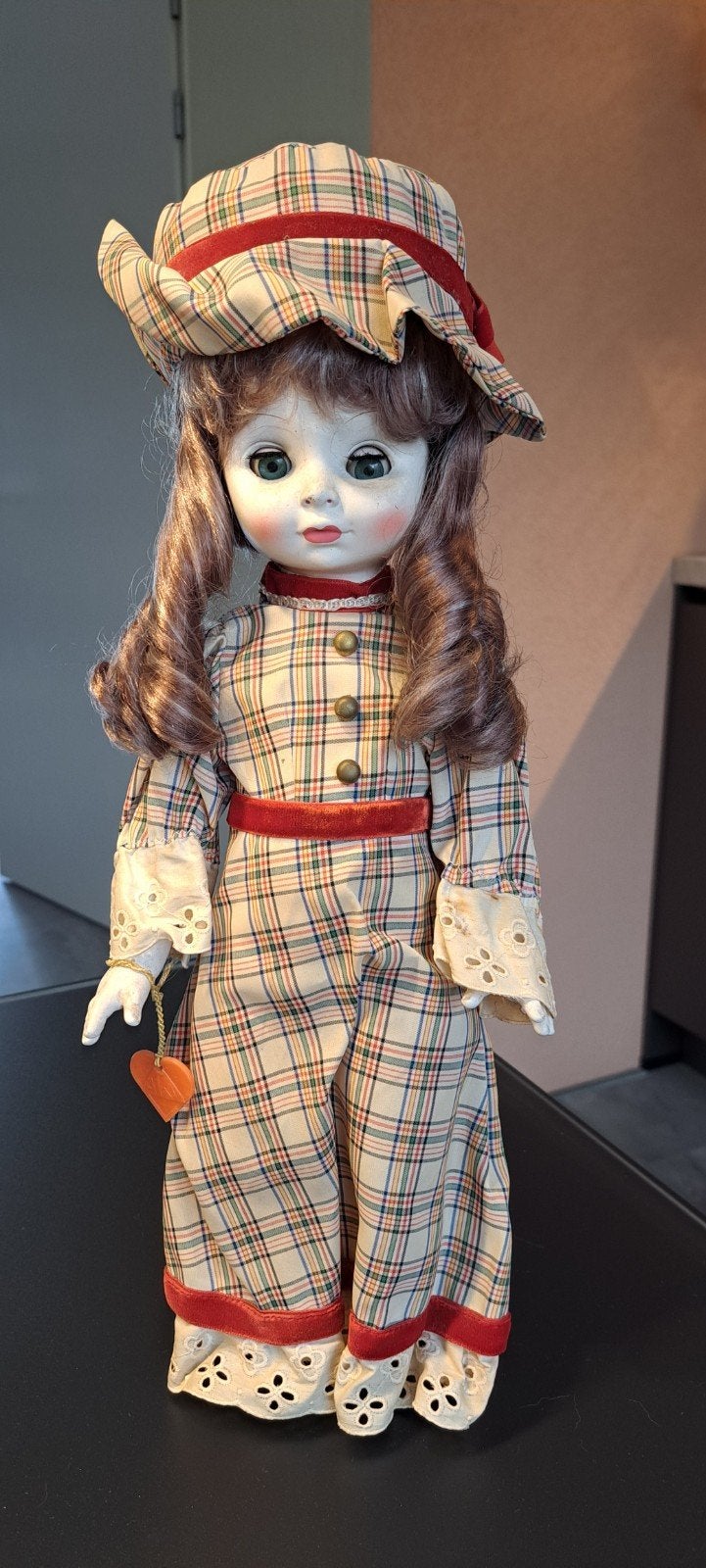Vintage pop van ari 42 cm.
Nummer 3468., Verzamelen, Poppen, Ophalen of Verzenden, Zo goed als nieuw, Pop