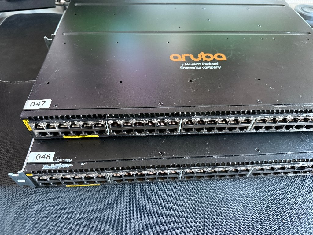HPE Aruba enterprise bundle, Computers en Software, Ophalen, Gebruikt
