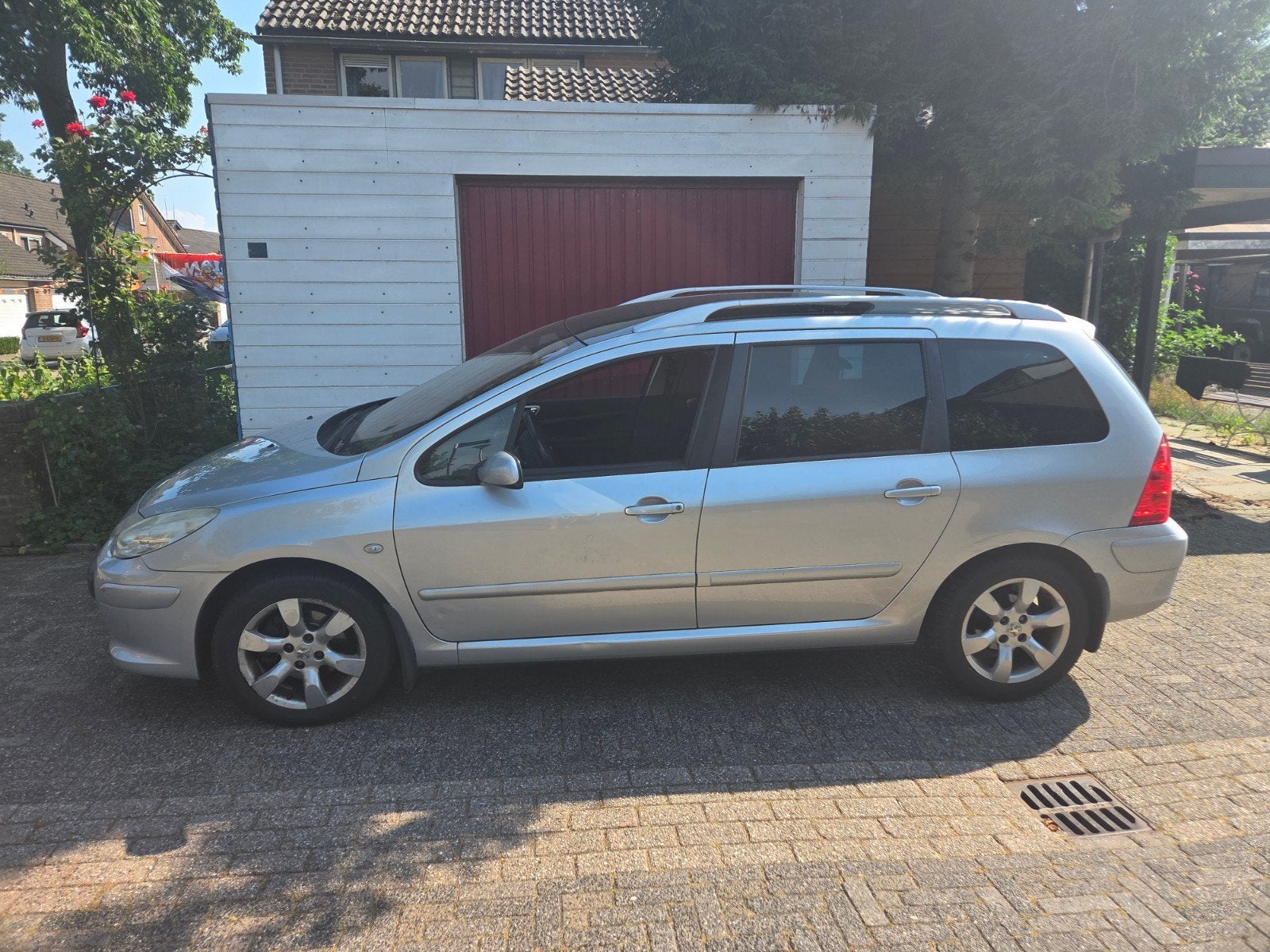Peugeot 307 1.6 16V XR Break 2006 Grijs, Stof, Zwart, 4 cilinders, 715 kg