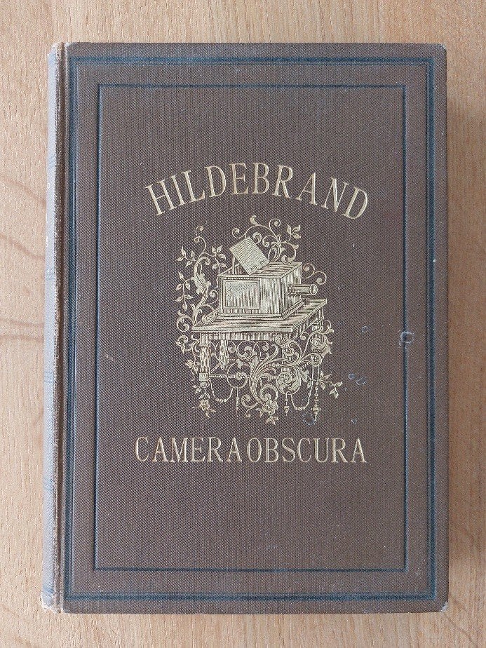 Oud boek camera obscura, Ophalen, Gelezen