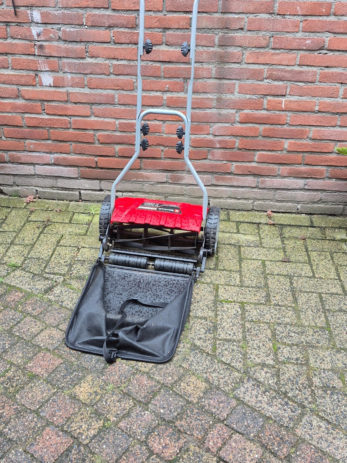 Einhell Silent Handgrasmaaier met Opvangzak, Ophalen, Gebruikt, Handgrasmaaier, Einhell