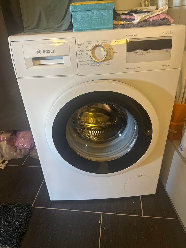 Bosch Serie 4 VarioPerfect Wasmachine - 2 jaar oud oud, Gebruikt, Ophalen of Verzenden, Voorlader, Kort programma