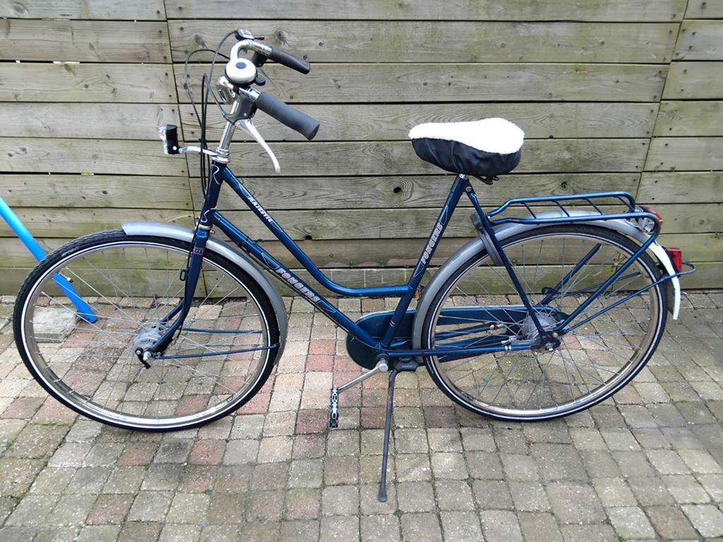 Damesfiets 28 inch, Fietsen en Brommers, Fietsen | Oldtimers, 55 tot 59 cm, Ophalen