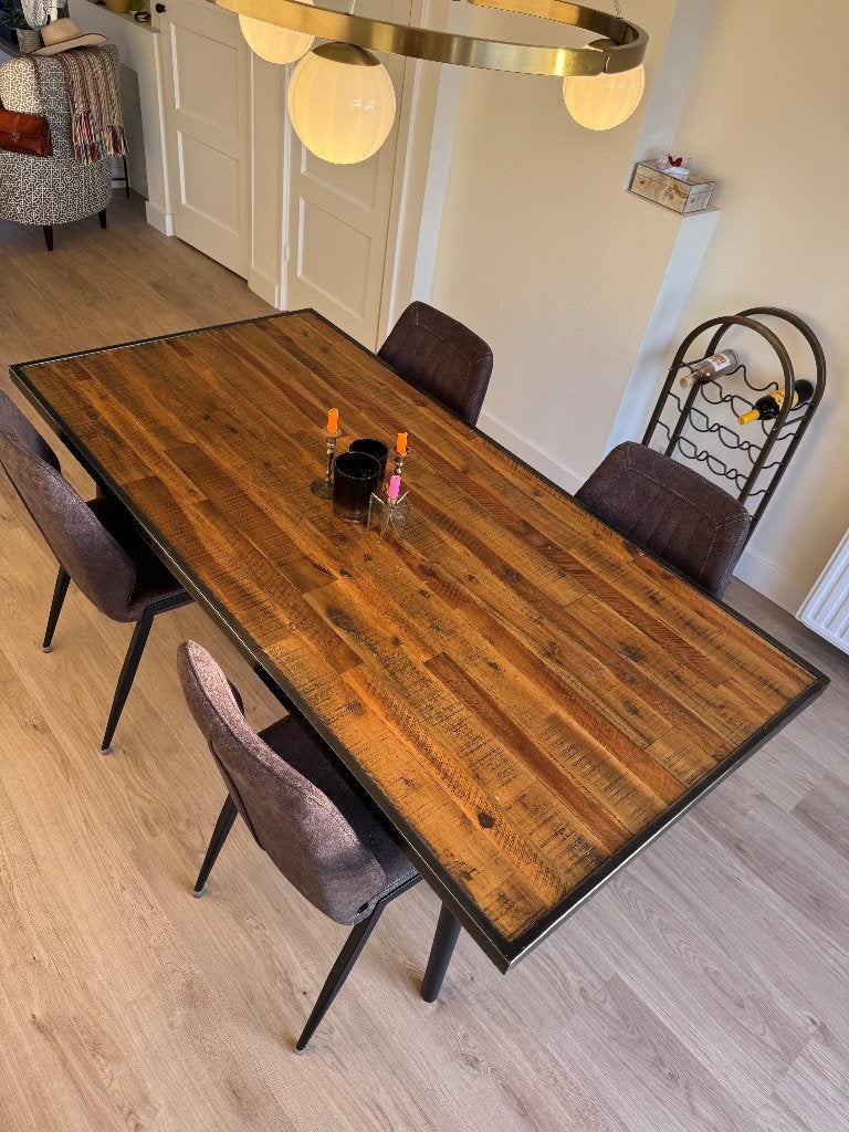 eettafel / diner tafel mango hout Maxfurn (evt. met stoelen), Huis en Inrichting, Gebruikt, 50 tot 100 cm, 150 tot 200 cm, Vier personen
