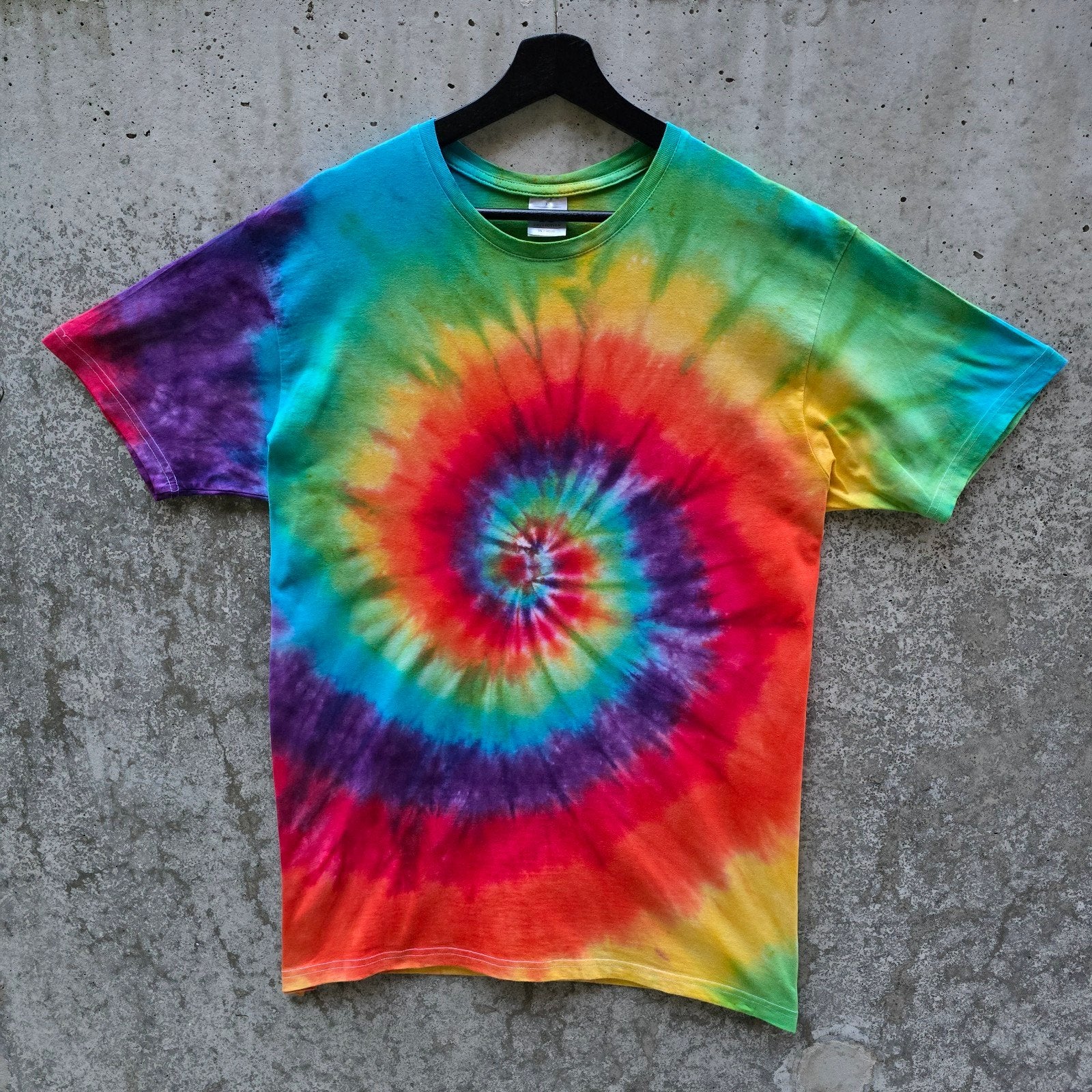 Regenboog spiral tie dye zomer t-shirt unisex maat XL, Kleding | Dames, Overige kleuren, Maat 46/48 (XL) of groter, Nieuw, Ophalen of Verzenden