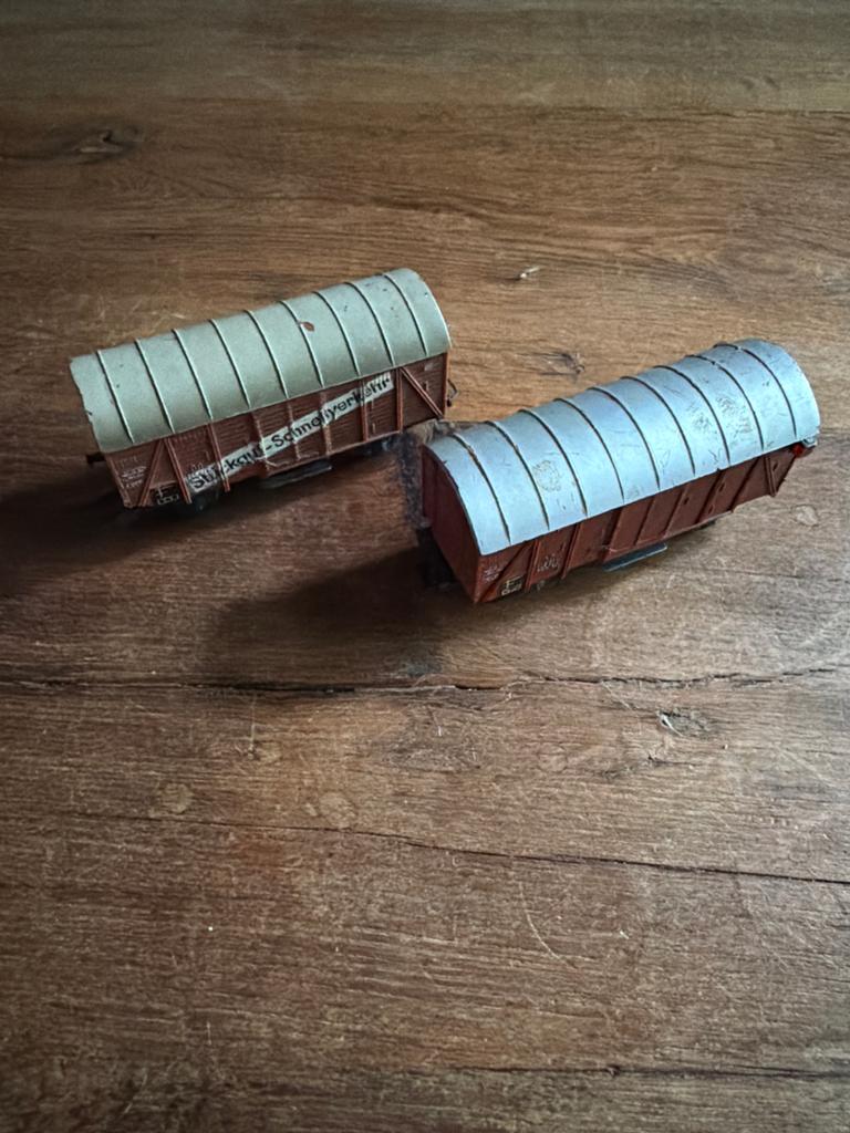 Märklin Goederenwagons (2 stuks) - Gebruikt, Hobby en Vrije tijd, Modeltreinen | H0, Zo goed als nieuw, Wagon, Wisselstroom, Märklin