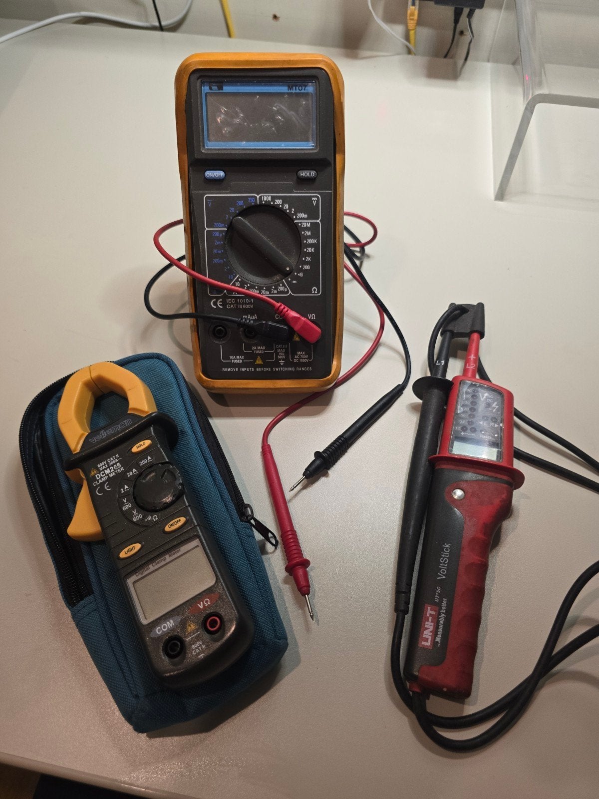Diverse (multimeters)meters, Doe-het-zelf en Verbouw, Meetapparatuur, Ophalen of Verzenden, Gebruikt, Elektriciteit