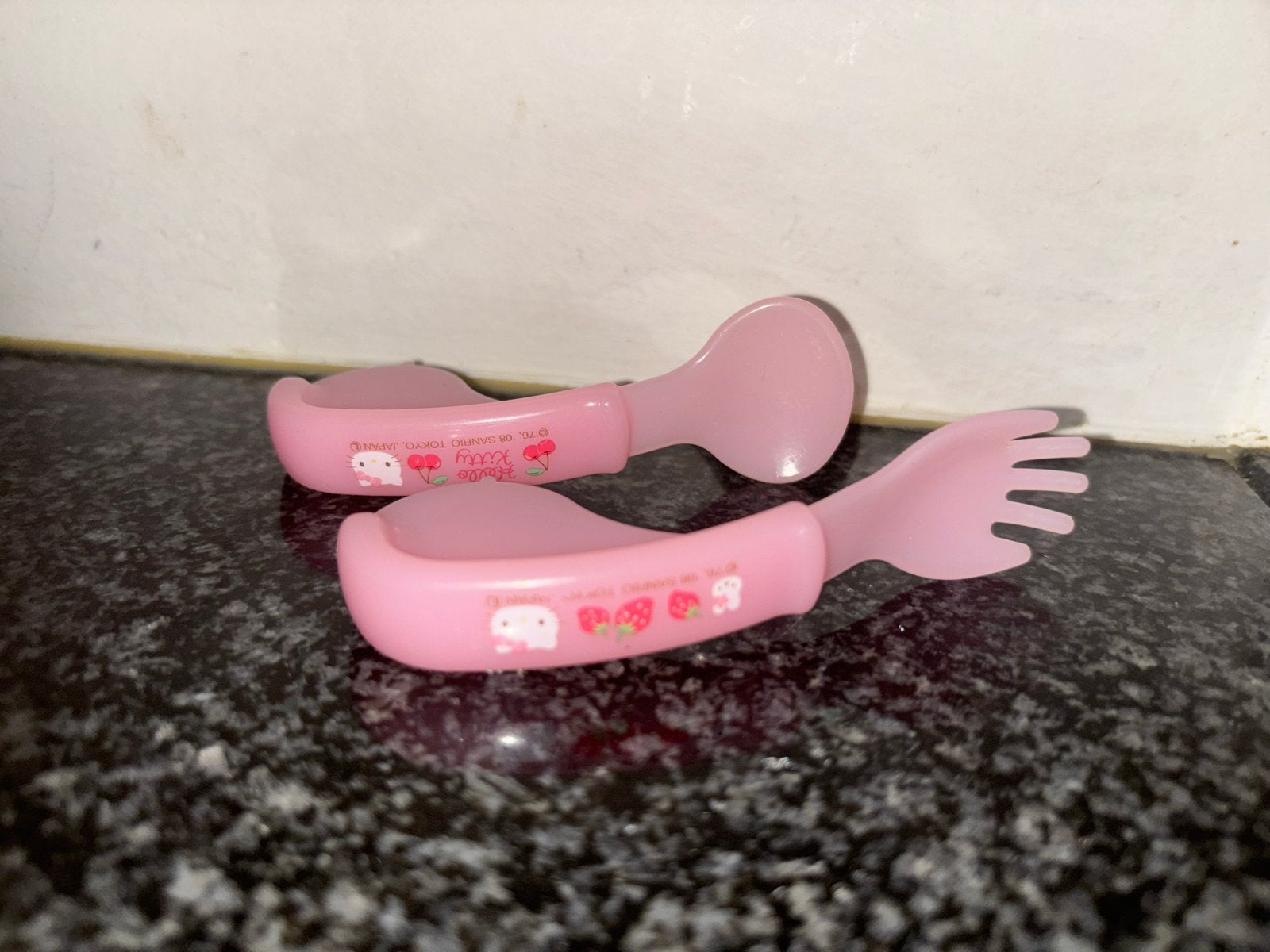 Hello kitty Roze kinderbestek setje, Kinderen en Baby's, Kinderspulletjes, Ophalen of Verzenden