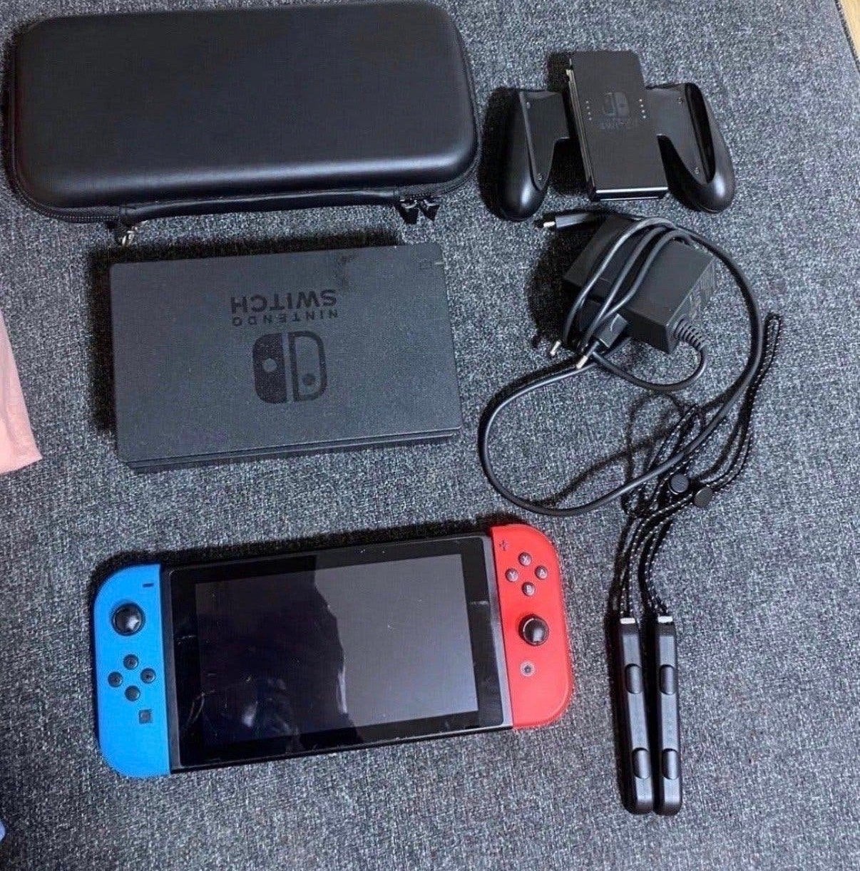 Nintendo Switch met accessoires en draagtas, N, Ophalen of Verzenden, Bb, N