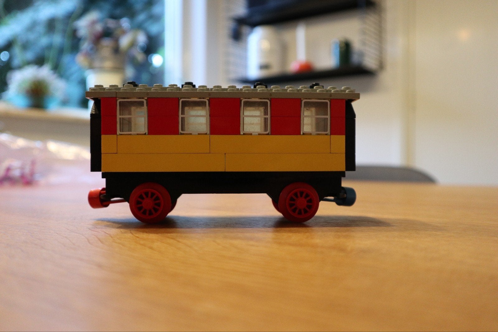Vintage LEGO Trein Wagon - Rood/Geel, Ophalen of Verzenden, Gebruikt, Overige typen, Lego