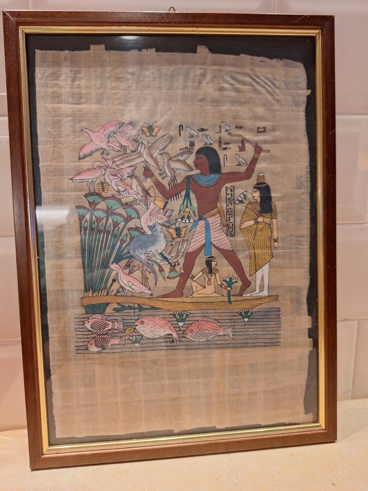Ingelijste Egyptische papyrus met jachtscène, Schilderij, Ophalen of Verzenden, Papier/karton, Meerkleurig