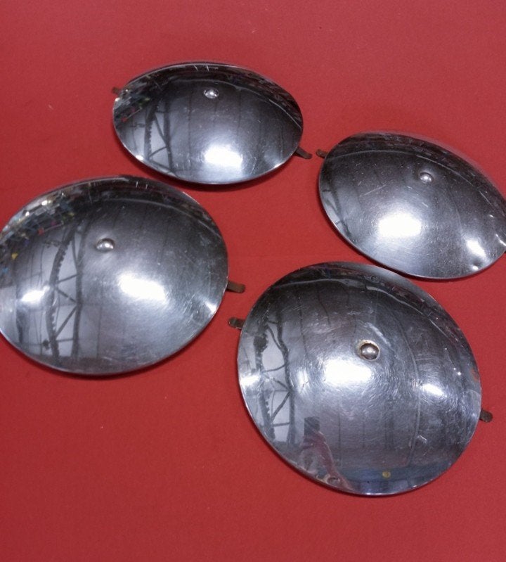 4 wieldoppen Citroën ID DS 60’s
- 1 koop, Gebruikt, Ophalen of Verzenden, Nb, Nb