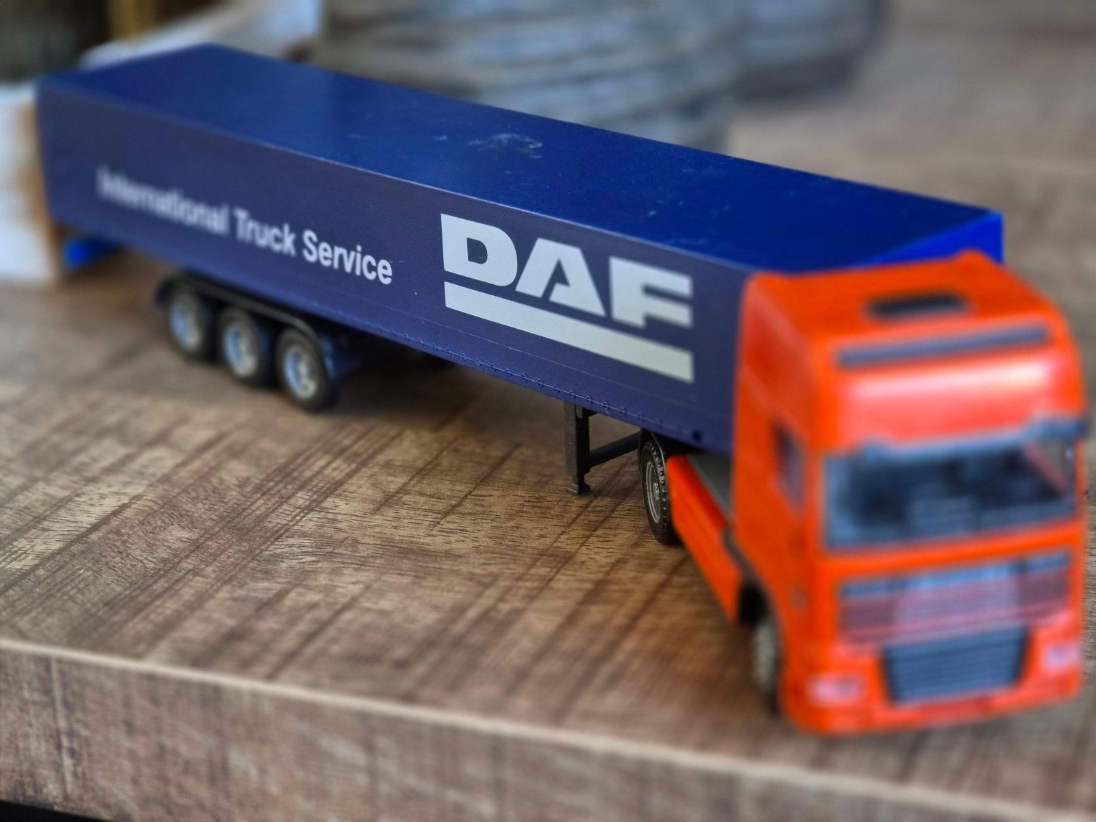Daf xf met demo oplegger, Lion, Ophalen of Verzenden, Zo goed als nieuw, Lion