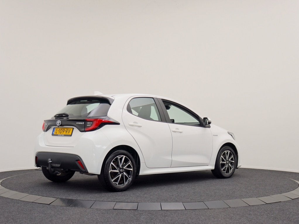 Toyota Yaris 1.5 Hybrid Dynamic | Trekhaak | Dealer onderhou, Dealer onderhouden, Gebruikt, 450 kg, 1490 cc