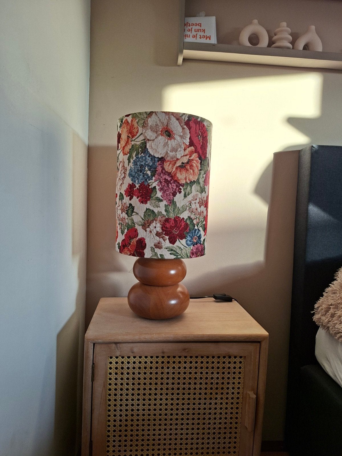 Zware houten tafellamp met gebloemde kap, Ophalen of Verzenden, Nieuw